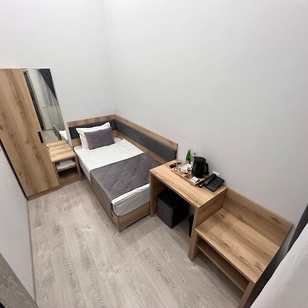 Rever Hotel Ташкент Екстер'єр фото