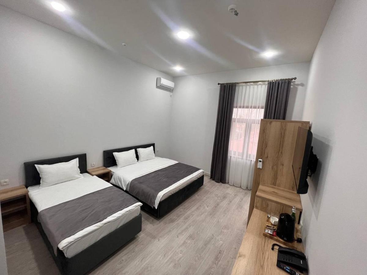 Rever Hotel Ташкент Екстер'єр фото